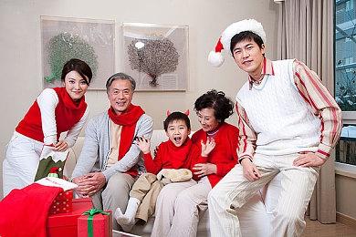 Fami通新一周销量榜 《宝可梦：朱紫》登顶